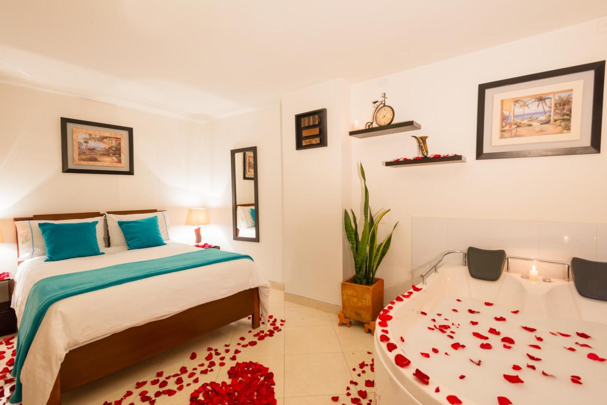 Hotel Puerto Bahia Сан-Хиль Экстерьер фото