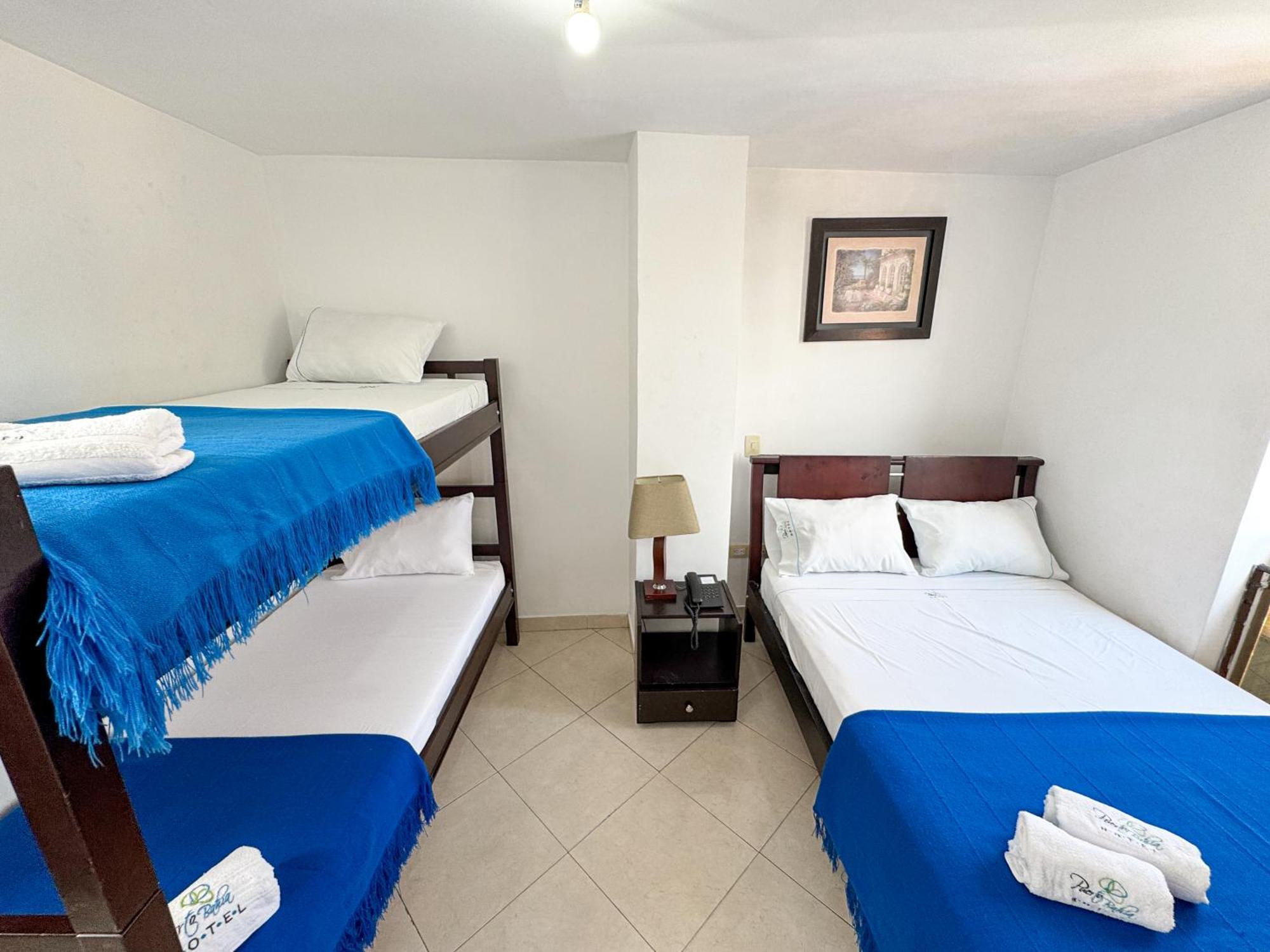 Hotel Puerto Bahia Сан-Хиль Экстерьер фото